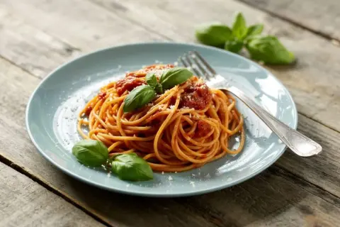 Spaghetti Bolognese: Odkryj sekret idealnego smaku! Kompletny przepis