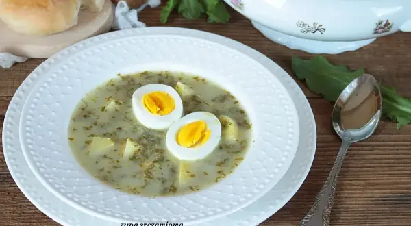 Pyszna zupa szczawiowa: kompletny przepis i triki na idealny smak