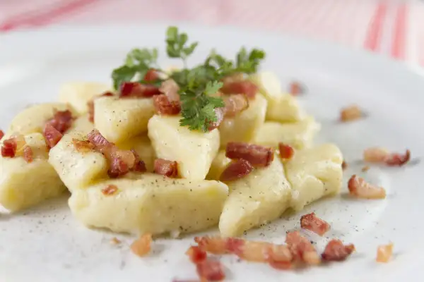 Kopytka na słodko: Klasyka, fit i nowe smaki. Zainspiruj się!